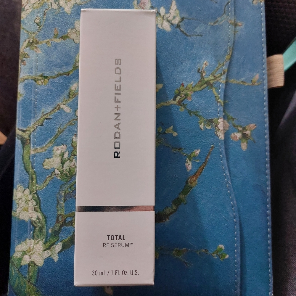 Rodan+Feilds Serum